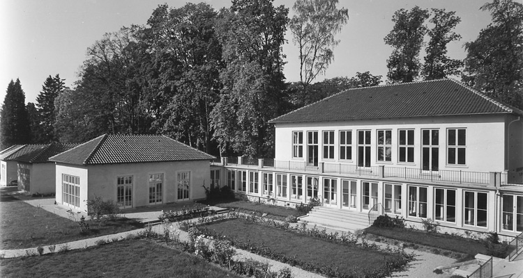 Schwarz-Weiß-Fotografie von der Akademie für Politische Bildung