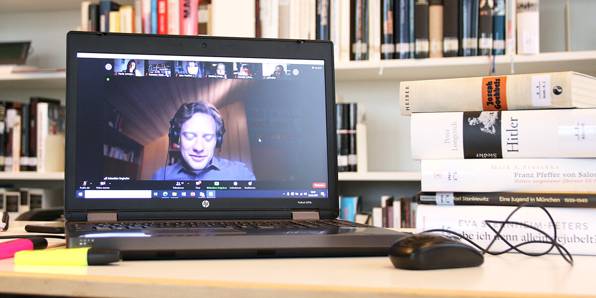 Sebastian Enghofer auf der Tagung "Missbrauchte Heimat" der Akademie für Politische Bildung