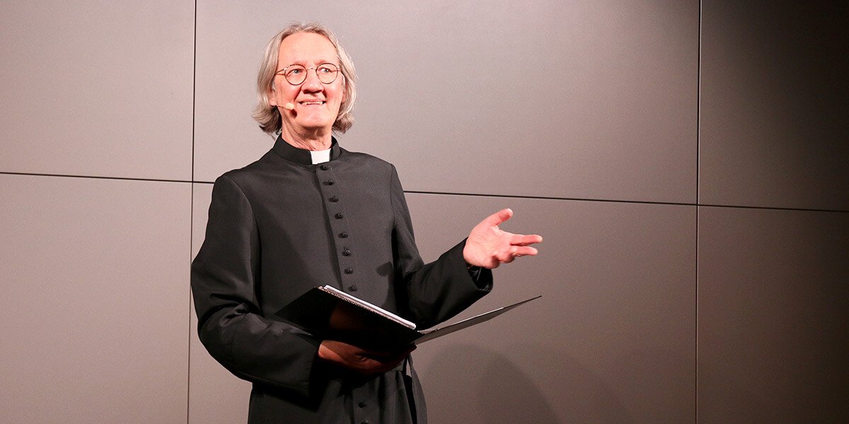 Kultur: Holger Paetz predigt in der Fastenzeit
